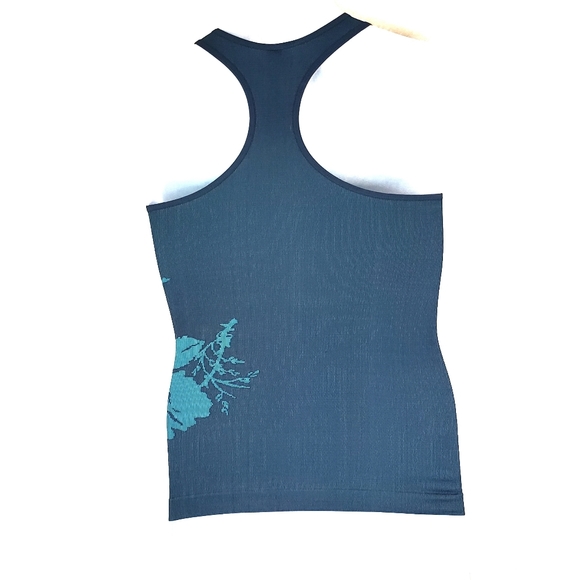 Jockey Tank - Picture 3 of 7